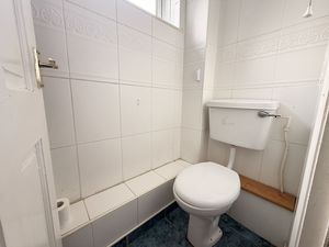 Photo 16- click for photo gallery